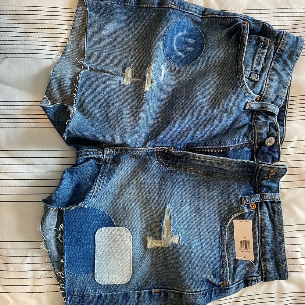 Old Navy Blue Jean Shorts with Patches size 10
